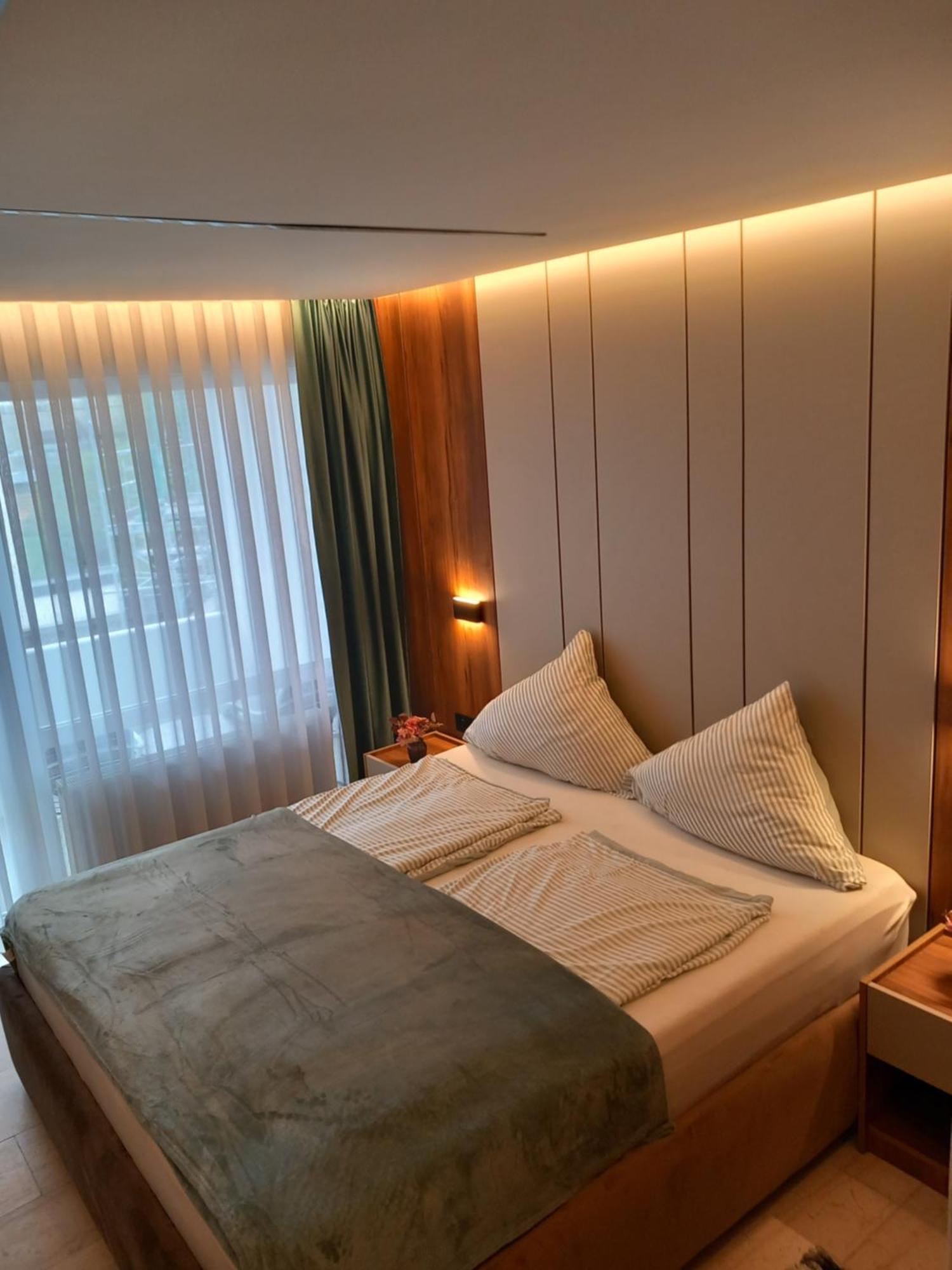 Hotel Hafez บาดซัลซูเฟลน ภายนอก รูปภาพ