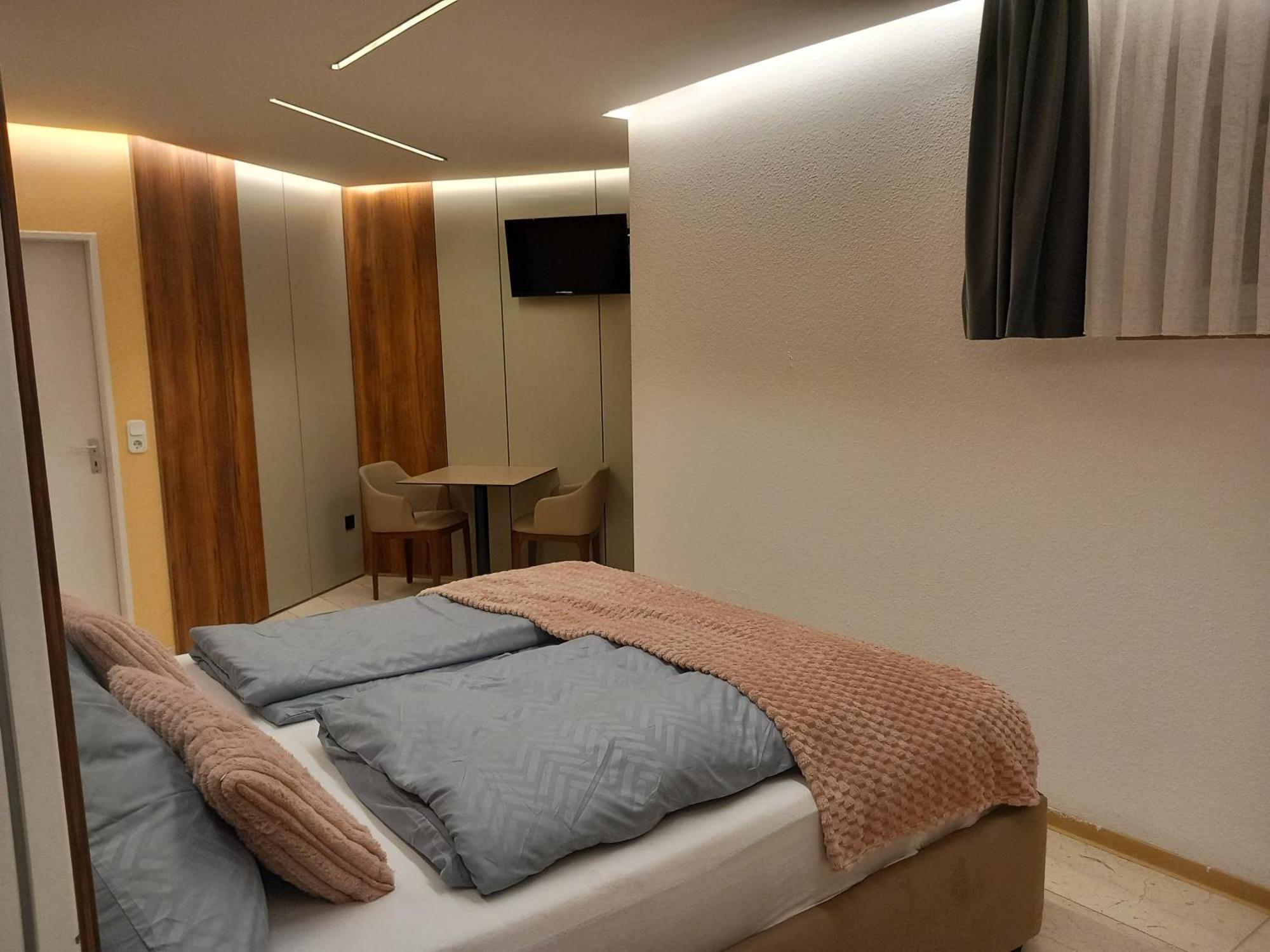 Hotel Hafez บาดซัลซูเฟลน ภายนอก รูปภาพ