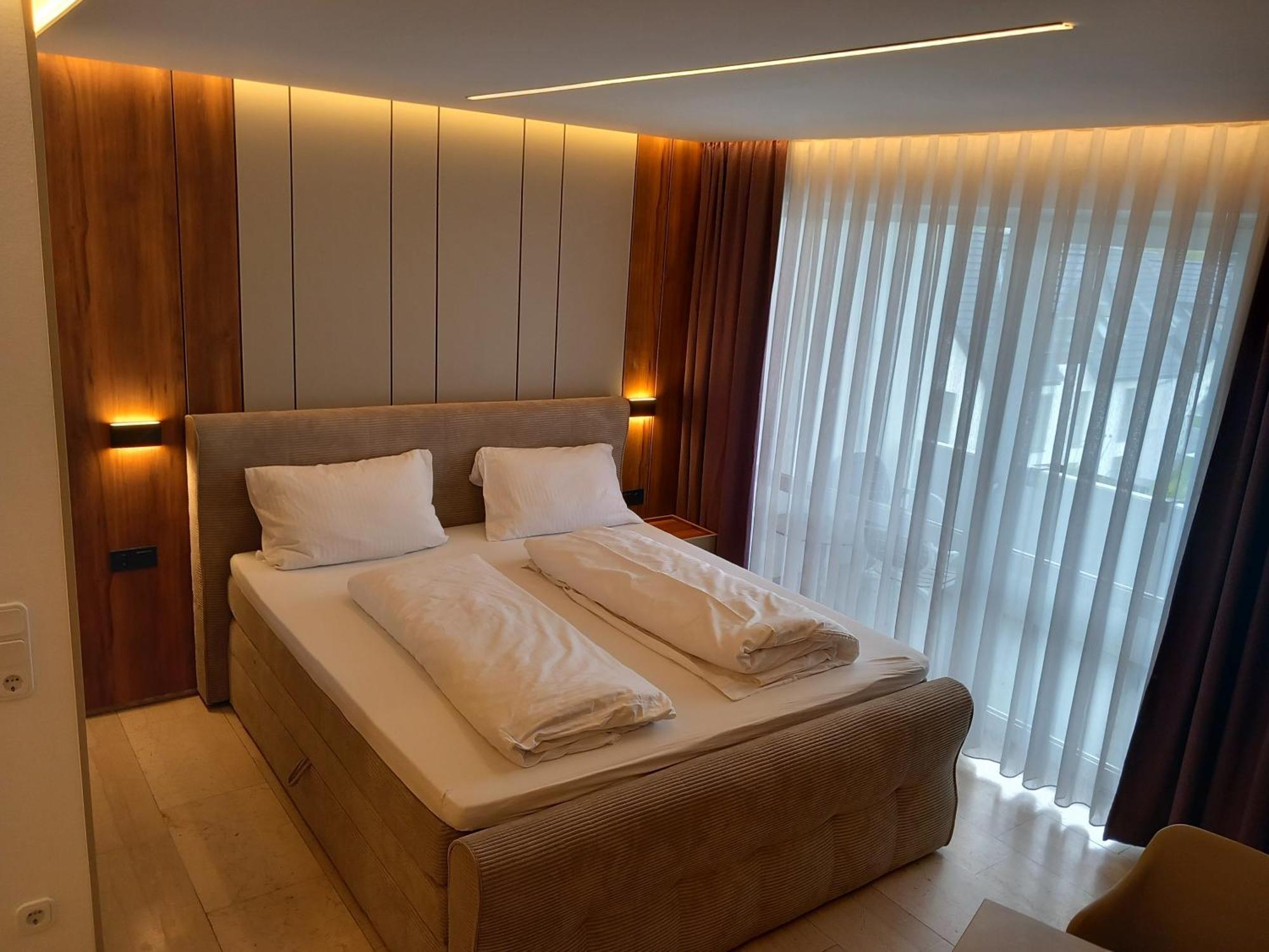 Hotel Hafez บาดซัลซูเฟลน ห้อง รูปภาพ